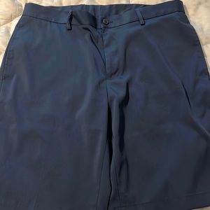 Men’s Slazenger Golf shorts.